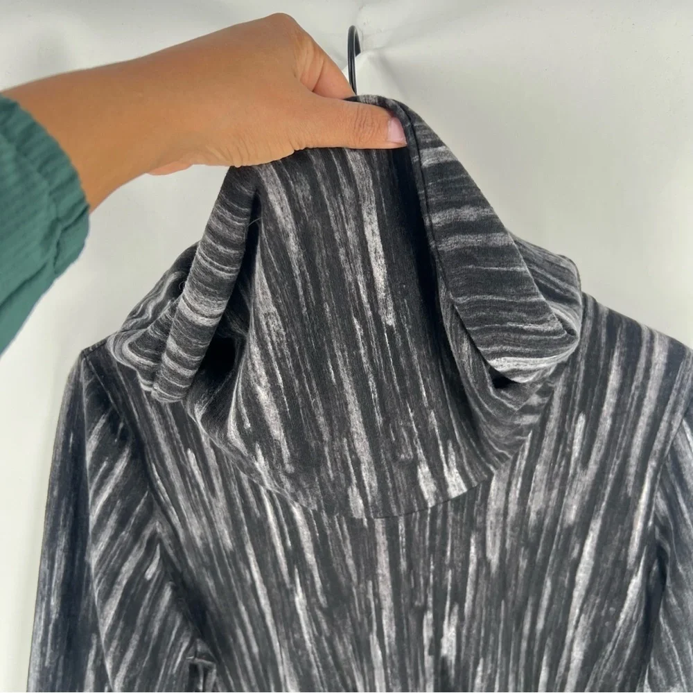 Apt. 9 Abstract Print 3/4 Sleeve Shark Bite Hem Cowl Neck Sweater‎